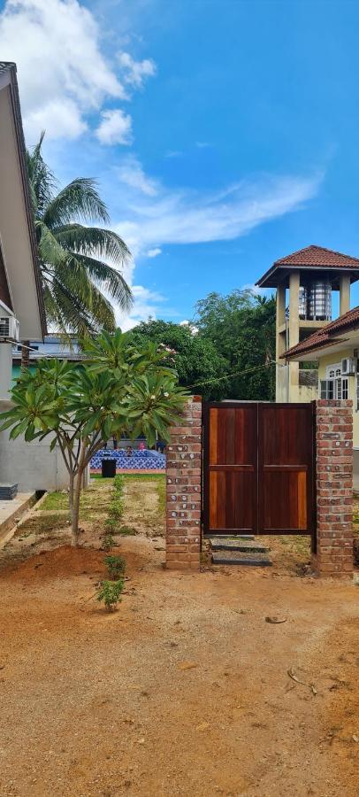 Casa Tiga Homestay Besut Kuala Besut Zewnętrze zdjęcie