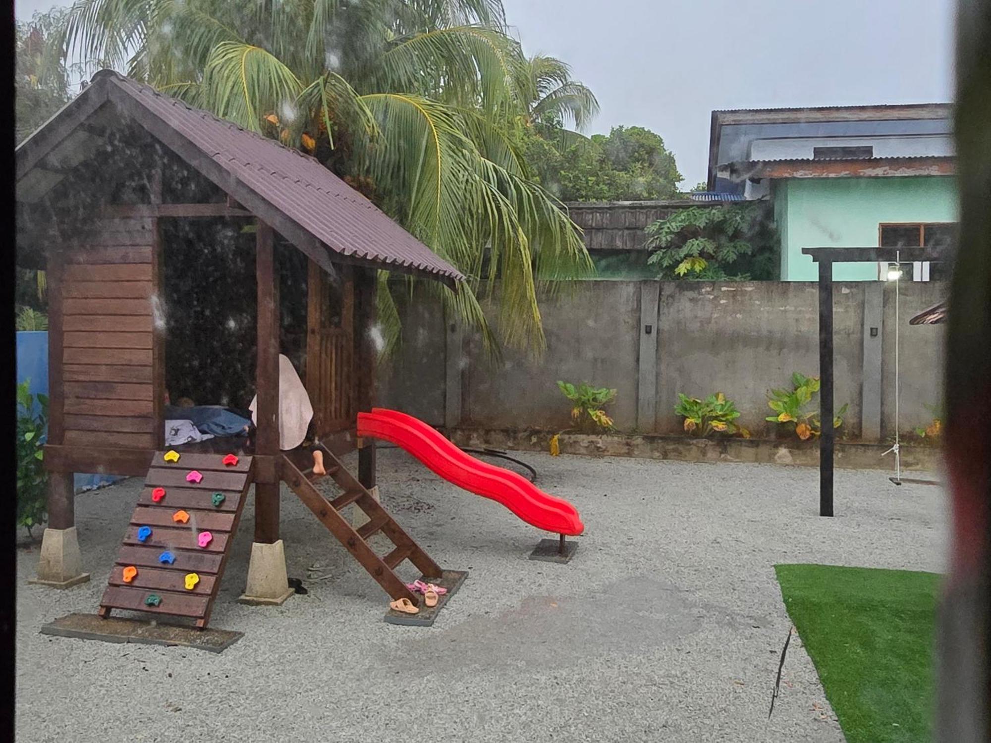Casa Tiga Homestay Besut Kuala Besut Zewnętrze zdjęcie